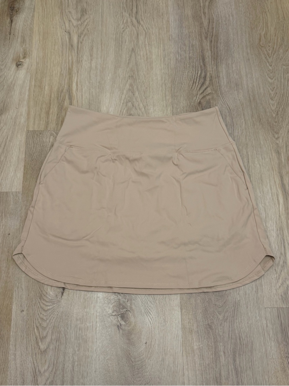 Santiny Neutral Beige Athletic Mini Skirt